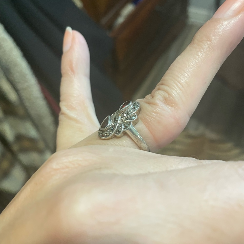 Ring - Picture 2 of 2
